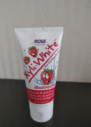 Now foods xyliwhite зубная паста-гель для детей, без фторидов, клубничный вкус, 85 г1 фото