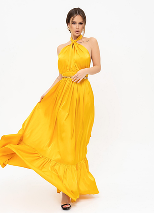 Шовкова довга сукня з відкритою спиною