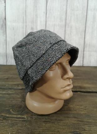 Шляпка стильная hema