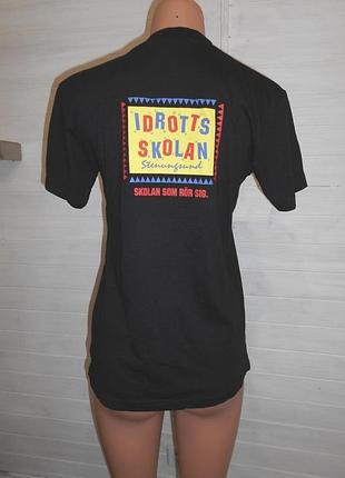 Красива,оригінальна футболка graphi s-m