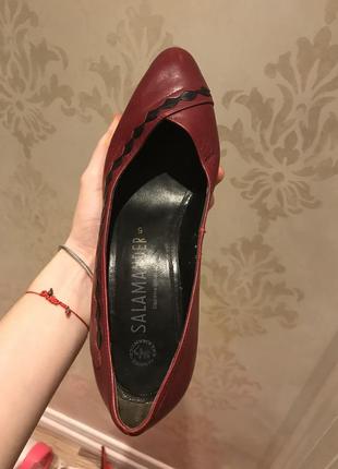 Красные каблуки2 фото