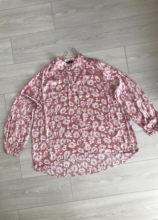 Шикарная нежная цветочная блуза в нюдовом тоне5 фото