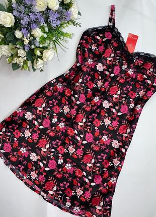 Сатиновая ночная рубашка