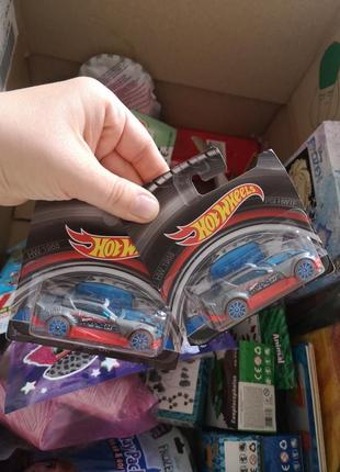 Машинка hot wheels оригинал от mattel rally cat