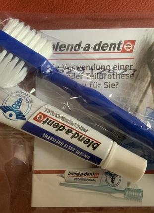 Клей и щетка для зубных протезов2 фото