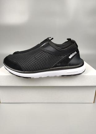 Слипоны adidas черно-белые