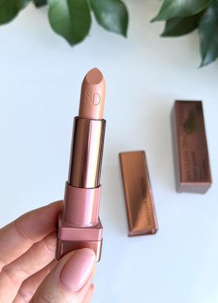 Нюдова помада від natasha denona i need a nude lipstick nb andrea (neutral beige) 4g