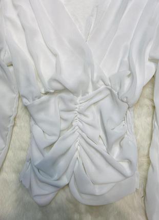 Роскошная белая блуза с пышным рукавом3 фото