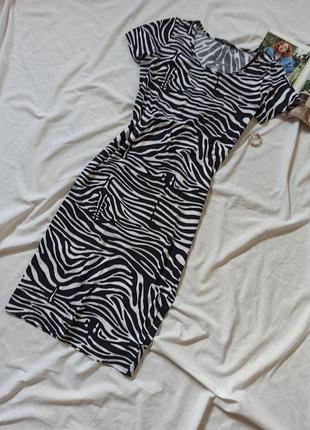 Платье миди в принт зебра1 фото
