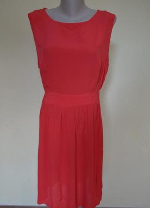 Шикарное брендовое платье из вискозы