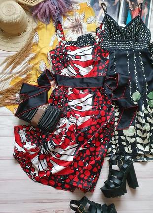 Сатинове літнє плаття сукня з поясом