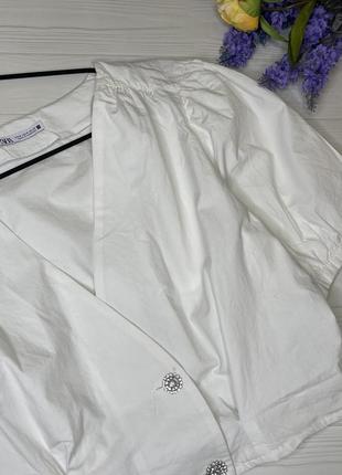 Блуза укорочена біла з ґудзиками у камінцях zara5 фото