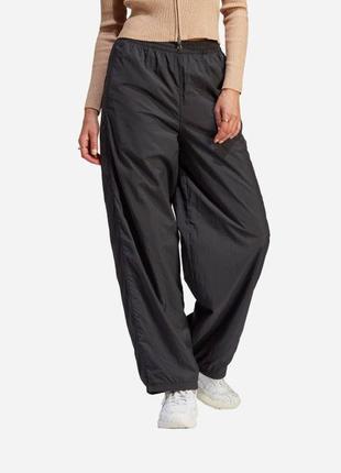 Жіночі спортивні штани adidas originals premium essentials nylon track pants