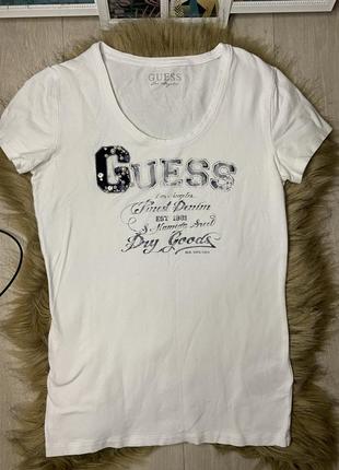 Женская футболка от guess1 фото