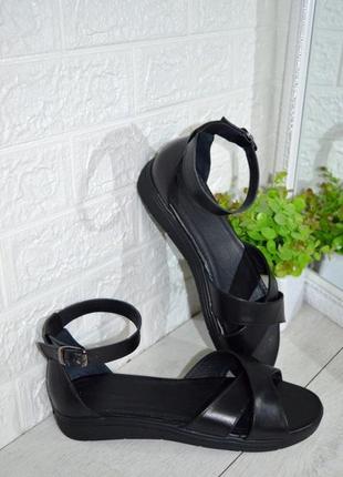 Босоніжки натур шкіра чорні 36-43р всі кольори