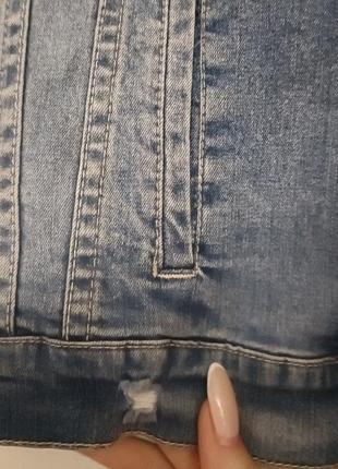 Джинсова куртка, джинсовка levi's 4