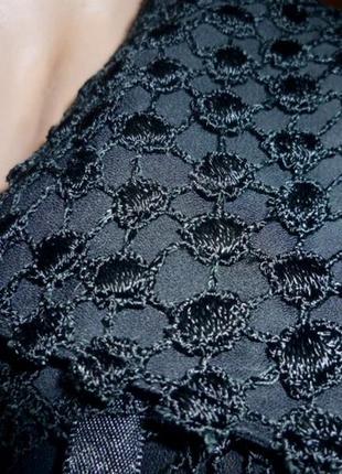 Красива чорна блузка venis італія літня з мереживом короткий рукав5 фото