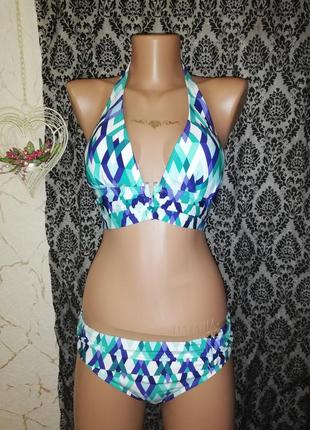 Купальник роздільний в яскравий принт новий 12/40р