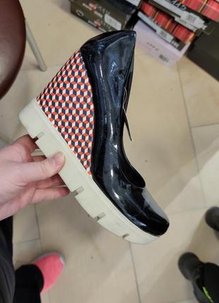 Туфлі жіночі на платформі