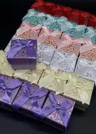 Коробки подарочные с бантиком. 5х5см. 24шт/уп. / коробки подарочные с бантиком. 5х5см. 24шт/уп.