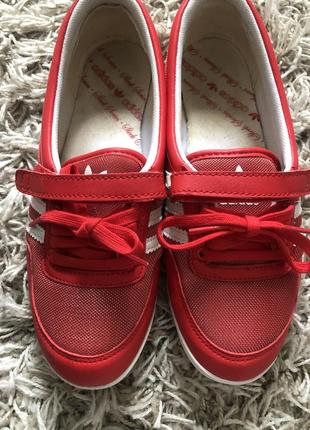 Красные летние кроссовки adidas3 фото