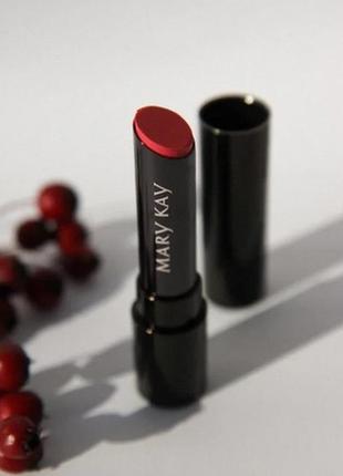 Суперувлажняющая помада для губ mary kay "малиновая сладость"