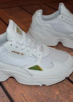 adidas falcon ee8838