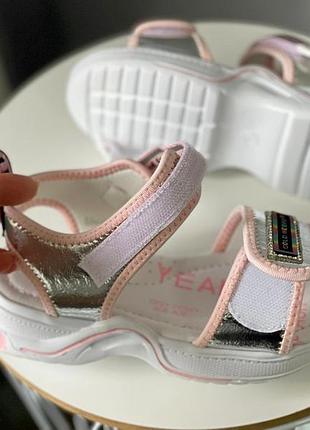 Босоніжки для дівчинки 4