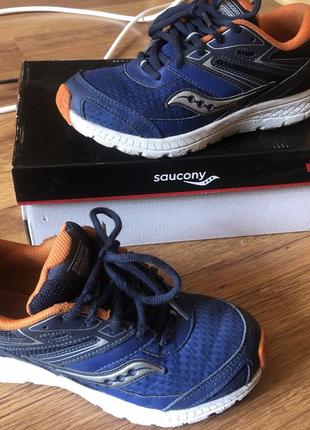 Кросівки saucony