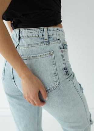 Широкие джинсы с прорезями4 фото
