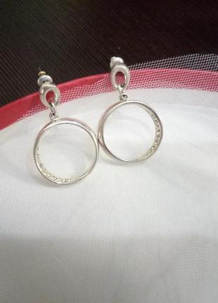 Сережки кільця з камінчиками swarovski з родованого ювелірного сплаву