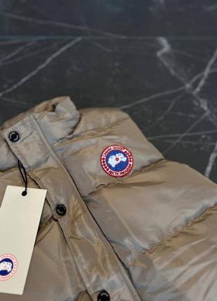 Мужская жилетка canada goose в молочном цвете, стильная мужская жилетка стильная на каждый день4 фото