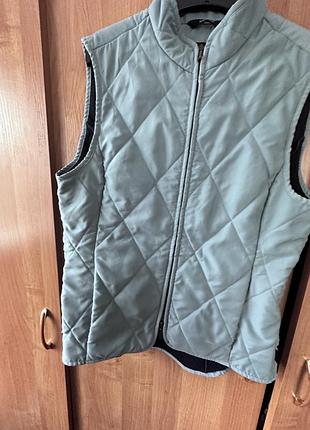 Жилетка блакитна barbour