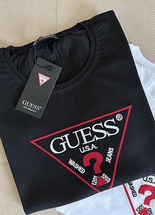 Футболка guess