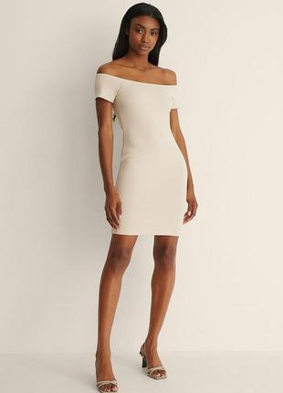 Платье короткое в рубчик с открытыми плечами na-kd 38, м,  46