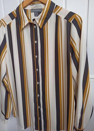 Стильная рубашка в полоску
