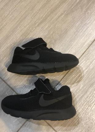 Детские кроссовки nike2 фото