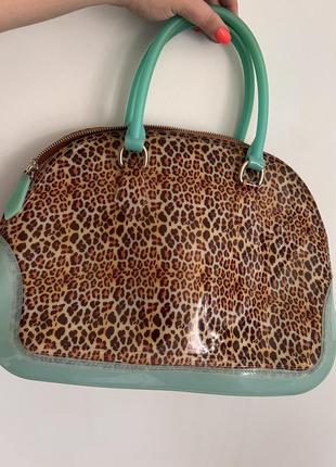 Силиконовая сумка ( леопардовый принт)