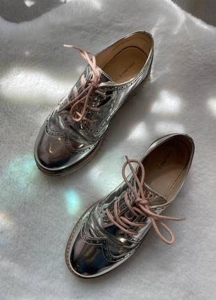 Броги zara серебряные туфли стильные супер крутяцкие 38р оксфорды6 фото