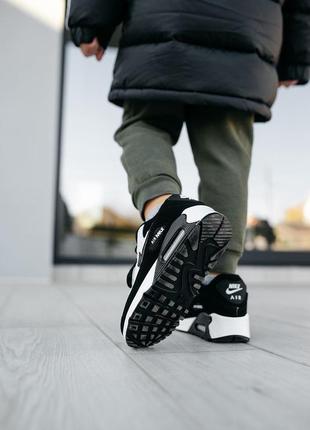 Дитячi кросiвки nike air max 90 black white чорні з білим3 фото