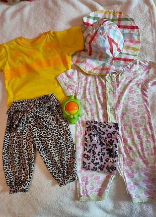 Штанишки,футболка,панамка, игрушка,3-6мес