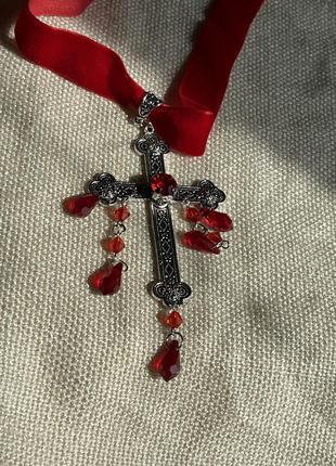 Чокер крест выполнен в готическом аристократическом стиле из велюбры и искусственным камнями подарок готика подвески альт панк женщинам унисекс1 фото