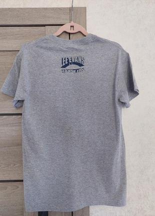 Серая футболка с принтом весёлой акулы ( размер s-m)2 фото