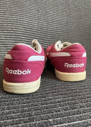Жіночі фірмові кросівки малинового кольору reebok5 фото