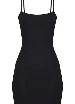 Новое черное базовое платье на бретелях plt3 фото