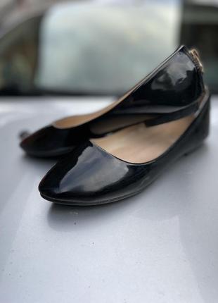 Балетки, туфлі зі штучної лакованої шкіри, 36 розмір8 фото