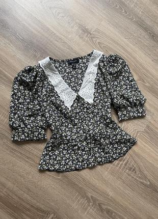 Нова вінтажна блуза сорочка топ з комірцем обємні рукава в квітковий принт на гудзиках new look6 фото