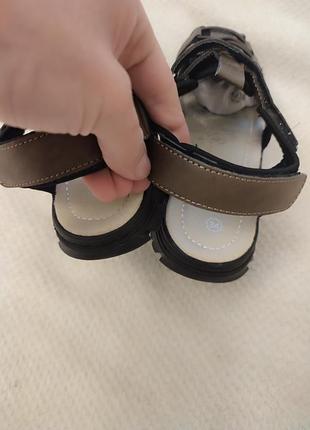 Нові. босоніжки на хлопчика 22 см. сандалі для хлопчика5 фото