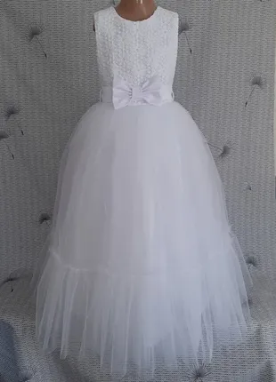 Прадничное фатиновое детское платье