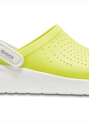 Жовто сірі сабо, салатові крокс лайт райд crocs literide™ clog yellow/gray2 фото